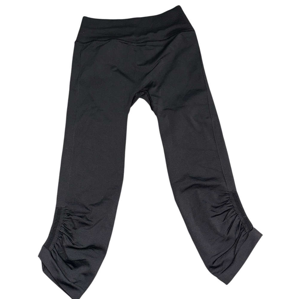 Lululemon Women’s Ruched Capri Black Leggings Size 8